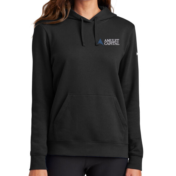   - Women's Club Fleece Sleeve Swoosh Pullover Hoodie Thumbnail